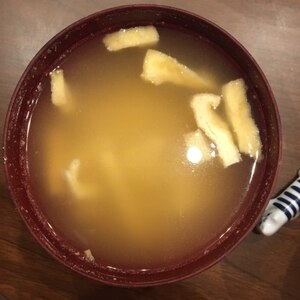 豆腐と油揚げの味噌汁